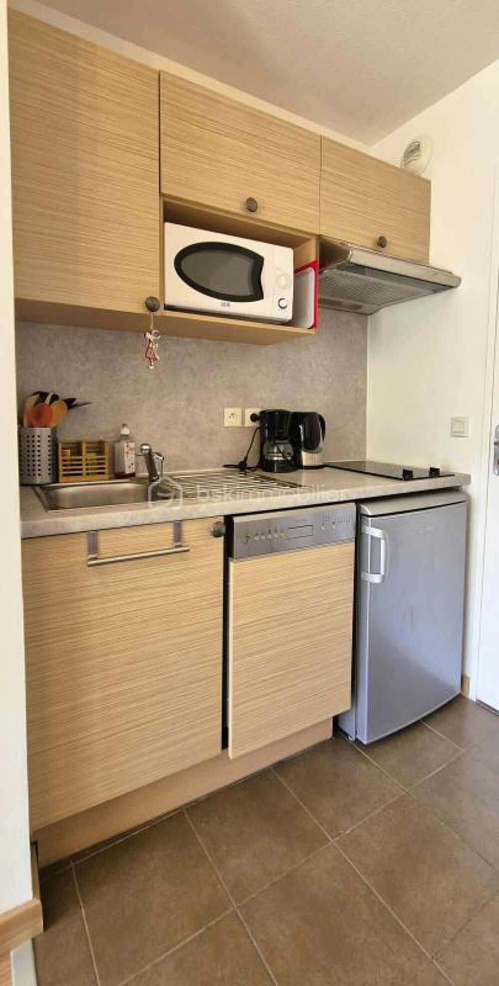?? APPARTEMENT T2  rénové récemment  LA FOUX DALLOS  ESPACE LUMIÈRE