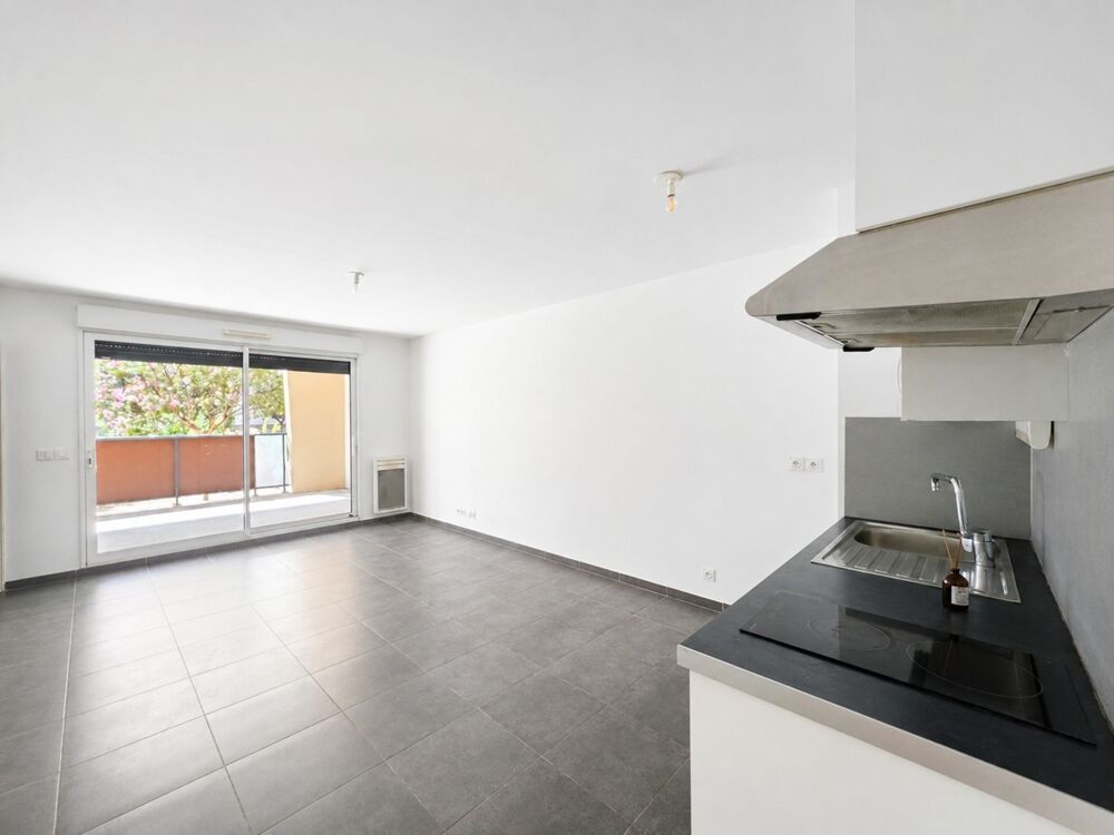 Vente Appartement Appartement à vendre 2 pièces AIX EN PROVENCE (13) avec garage Aix en provence