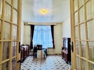 Maison à vendre 8 pièces 196 m²