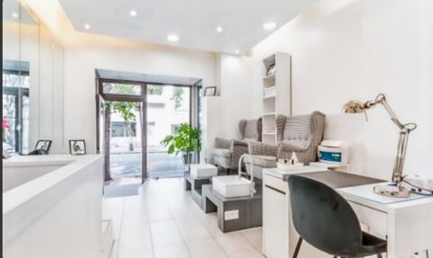 Fonds de commerce &agrave; vendre PARIS 15EME ARRONDISSEMENT (75) - salon de beaut&eacute; - 45 000 � honoraires d'agence inclus 45000 75015 Paris 15eme arrondissement