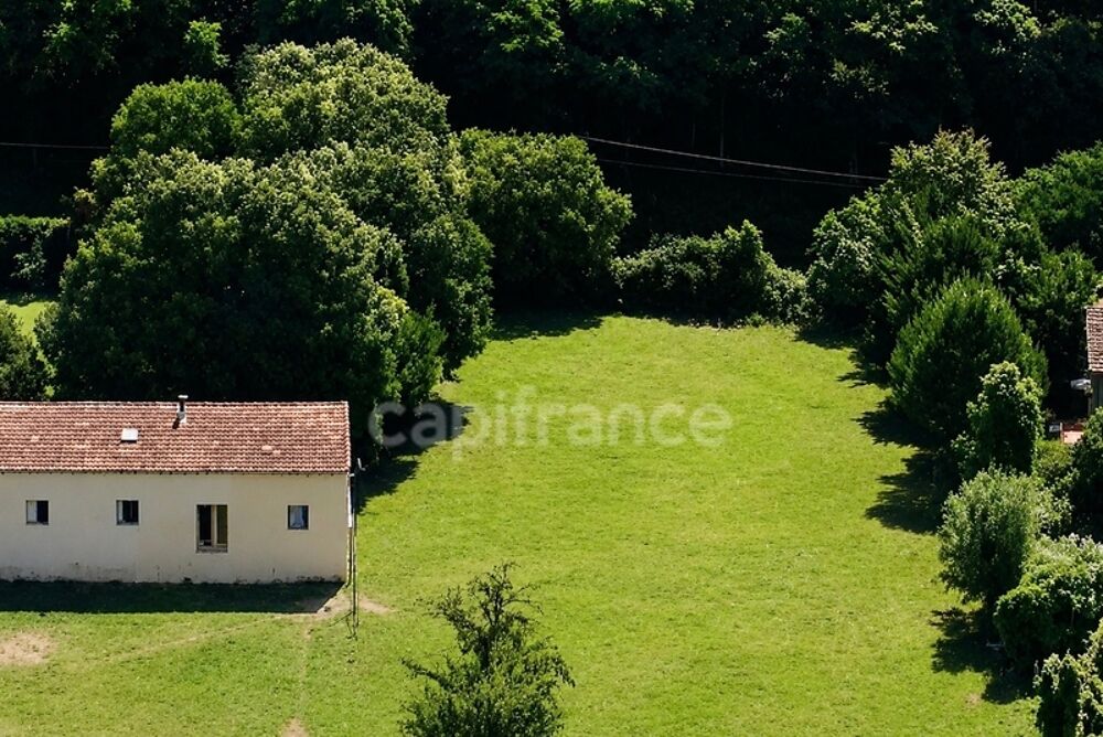Vente Maison Maison de caractère 202 m² - 5 chambres - Terrain 2750 m² Sommieres