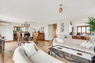  Maison � vendre 8 pi�ces 211 m� Alfortville