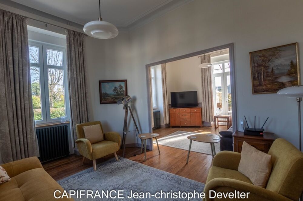 Maison à vendre GORRON (53)maison bourgeoise 3 chambres avec garage sur terrain 717 m2