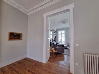  Maison à vendre 12 pièces 398 m²