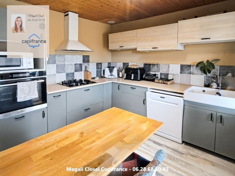 Maison familiale rénovée  8 pièces  proche Pierre-de-Bresse