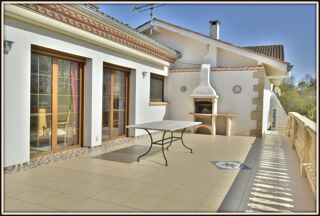  Propriété/château à vendre 7 pièces 297 m²