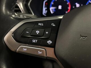T-Cross 1.0 TSI 12V DSG7 110 cv Bo&icirc;te auto Carat 2021 occasion 74330 Poisy