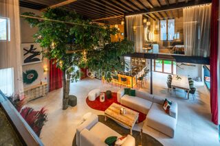  Maison � vendre 8 pi�ces 303 m�