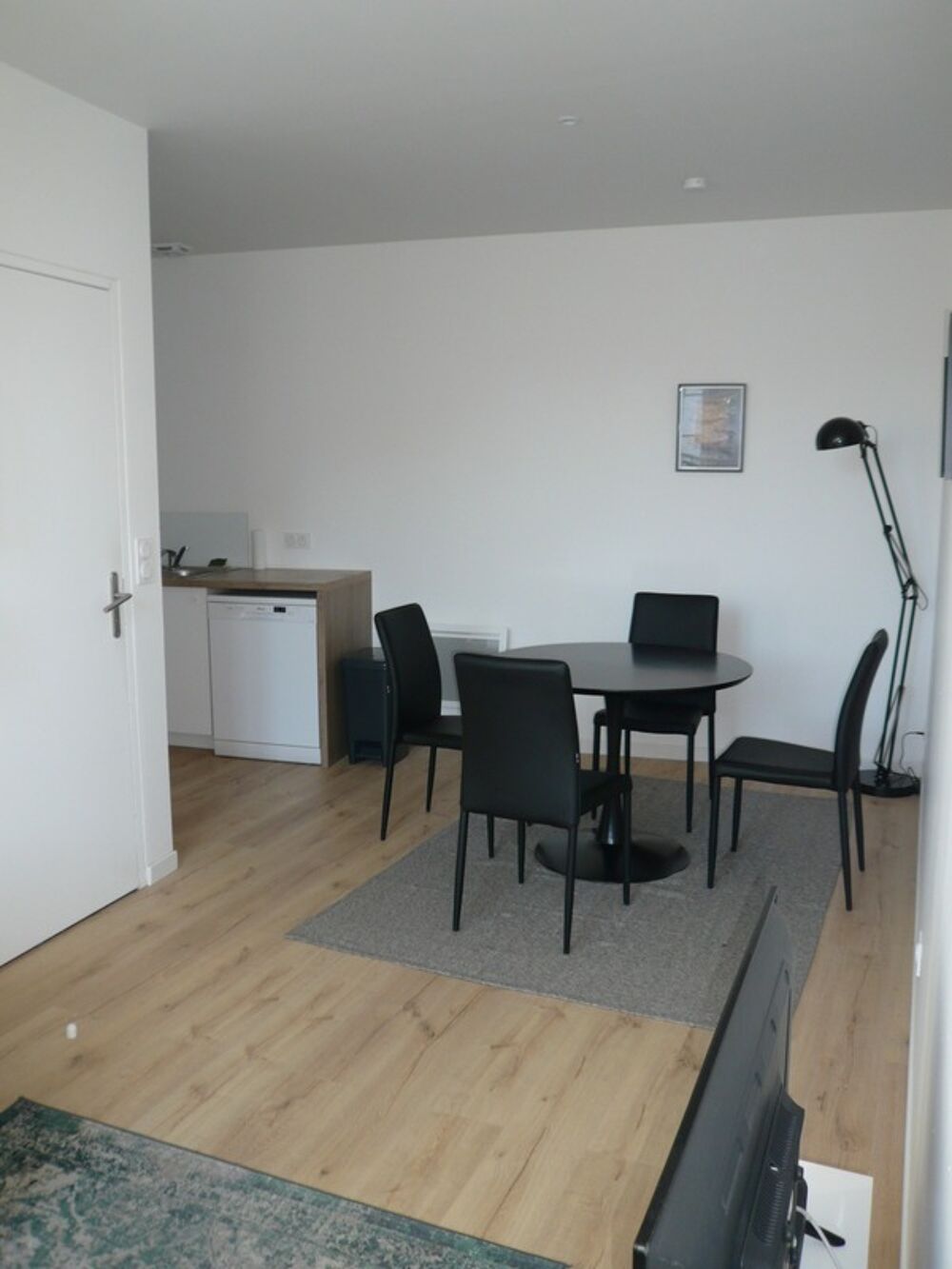 ? A LOUER Appartement Meublé 2 pièces COGNAC ?
