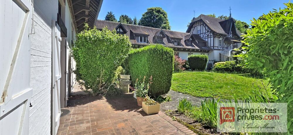 Maison de charme avec terrasse et beau potentiel