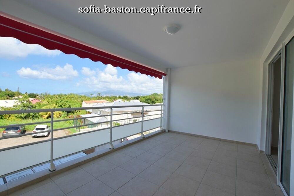 À vendre  T2 39 m² + varangue 19,82 m²  Les Trois-Îlets (972)  Anse à lÂne Plage