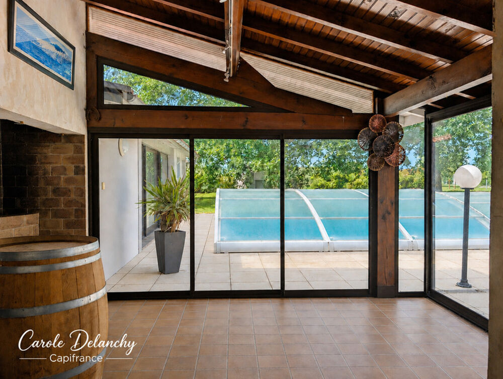 Maison d'architecte, 5 chambres, piscine, dépendances et parc arboré de plus de 3 600 m² à AIRE SUR L'ADOUR (40)