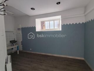  Immeuble � vendre 7 pi�ces 140 m�