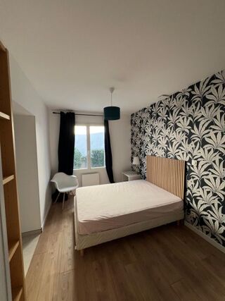  Maison � louer 8 pi�ces 140 m�