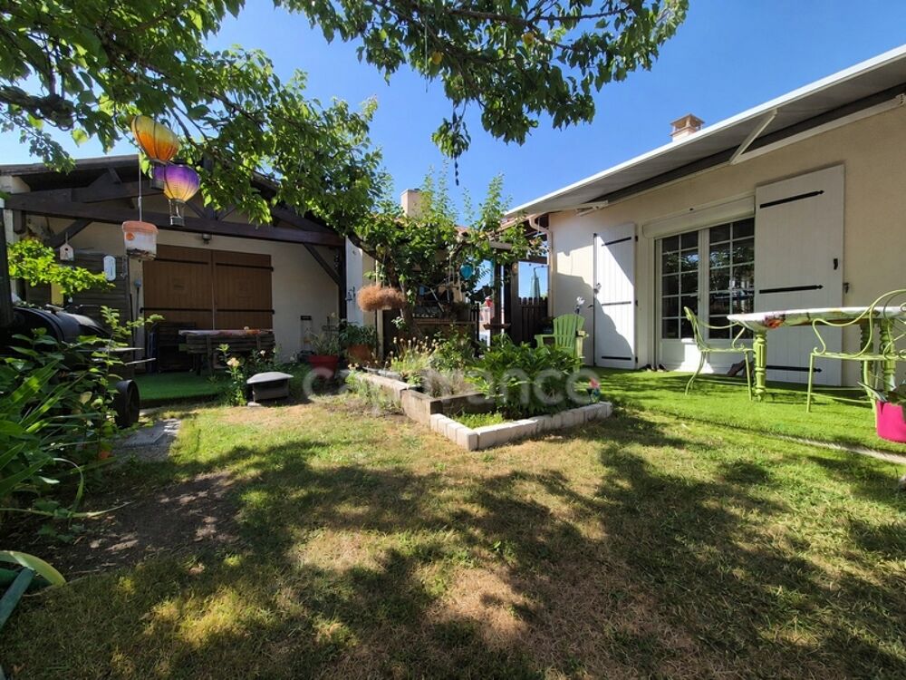 Maison viager occupé 5 pièces SAINT SULPICE DE ROYAN (17) - Garage - Piscine - Terrain de 940m²