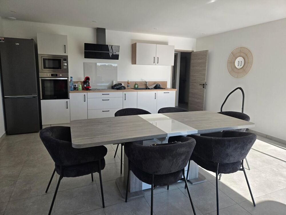 BOISSET et GAUJAC Confortable Villa de 101 M2, 3 Chambres tout confort avec piscine sur 620 M2 de terrain