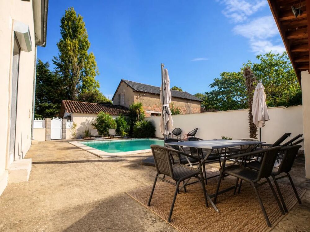 Vente Maison Maison de 8 pièces de 250 m² à Vicq-d'Auribat Vicq d auribat