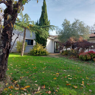  Maison � vendre 7 pi�ces 216 m�