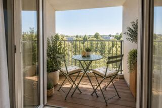 Vente Appartement SUPERBE 2 PIÈCES – DERNIER ÉTAGE – MÉTRO 14 À 7 MIN À PIED – LOGGIA – PARKING Orly