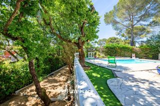  Maison à vendre 9 pièces 337 m²