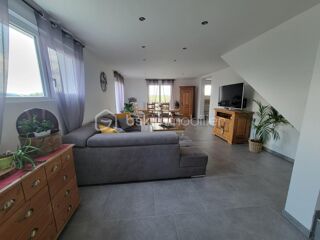  Maison  vendre 6 pices 135 m