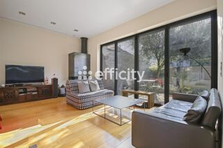  Villa  vendre 6 pices 145 m