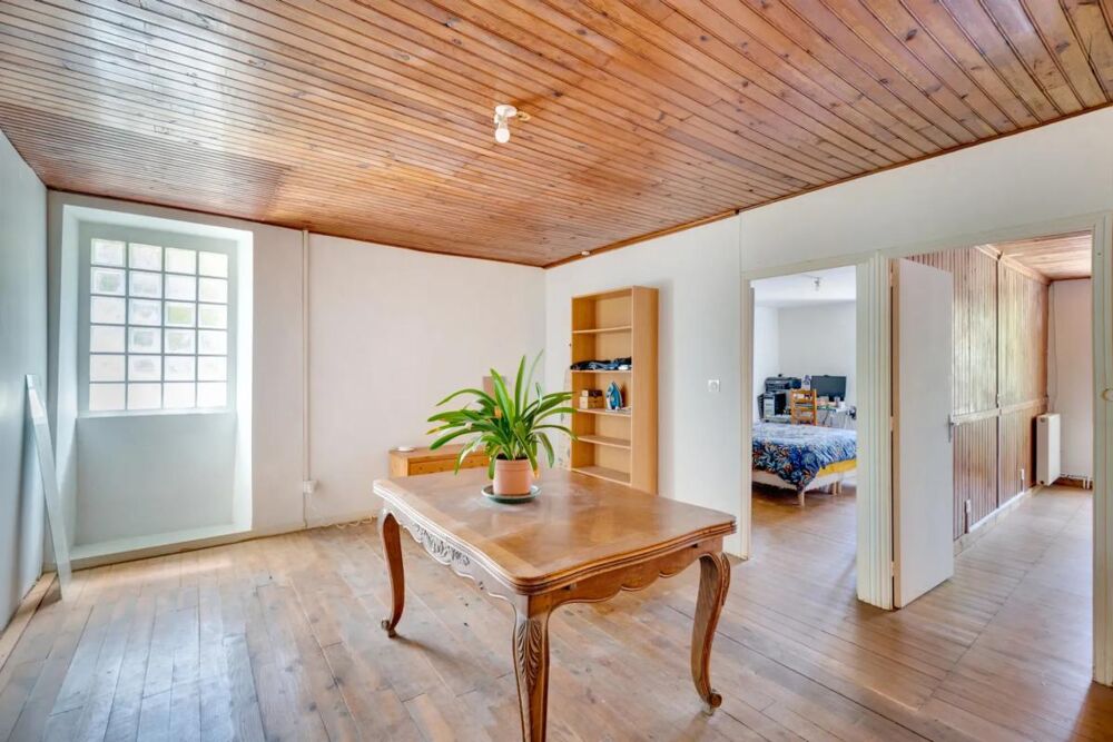 Vente Maison Maison de bourg avec dépendance et jardin – Saint-Juire-Champgil Saint juire champgillon