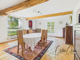  Maison à vendre 10 pièces 250 m²