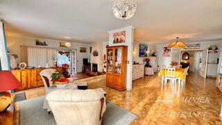  Maison à vendre 8 pièces 253 m²