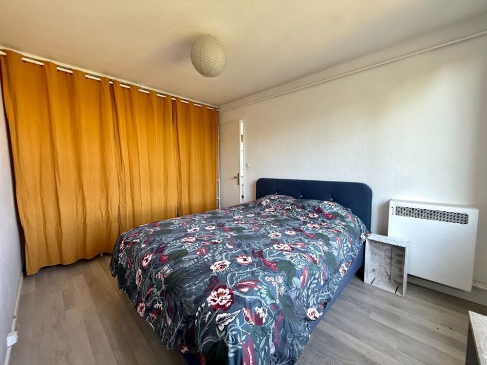 Vente Appartement Mérignac Le Burck – T2 traversant de près de 40 m², dernier étage, sans vis-à-vis, cave et parking Merignac