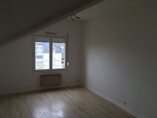  Appartement à louer 1 pièce 36 m²