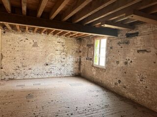  Immeuble � vendre 15 + pi�ces 1447 m�