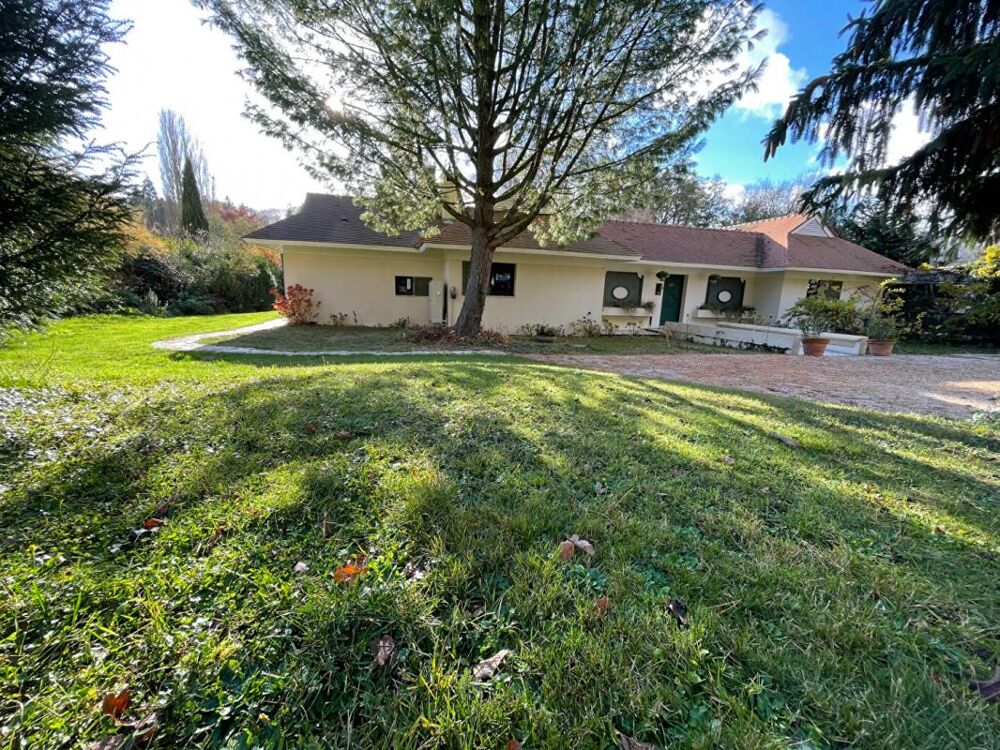 28230 Droué sur Drouette 230 m2 piscine terrain 4300 m2