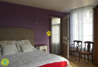  Maison � vendre 8 pi�ces 220 m�