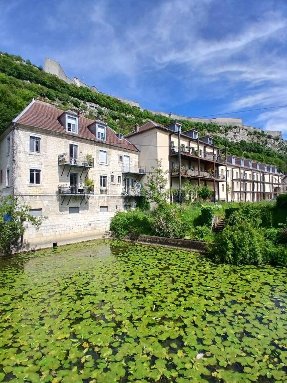 PROXIMITE CENTRE VILLE, TRES BEL APPARTEMENT T3 NEUF AVEC TERRASSE, LE LONG DU DOUBS!