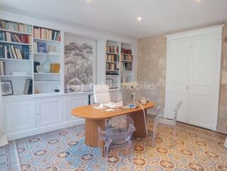  Maison � vendre 9 pi�ces 339 m�