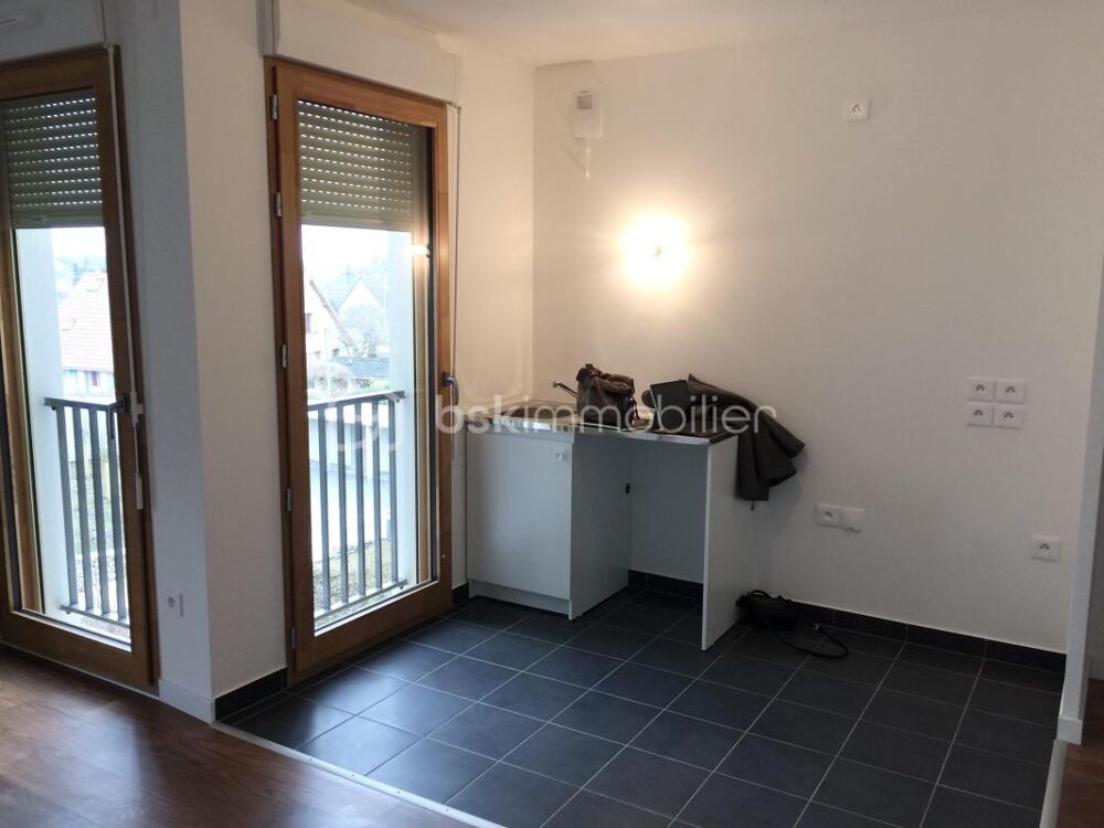 APPARTEMENT 2 CHAMBRES - BALCON - PLACE DE STATIONNEMENT
