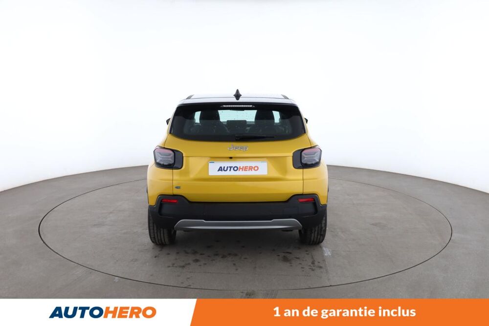 Avenger Electrique 54 kWh Altitude 4x2 156 ch 2023 occasion 92130 Issy-les-Moulineaux