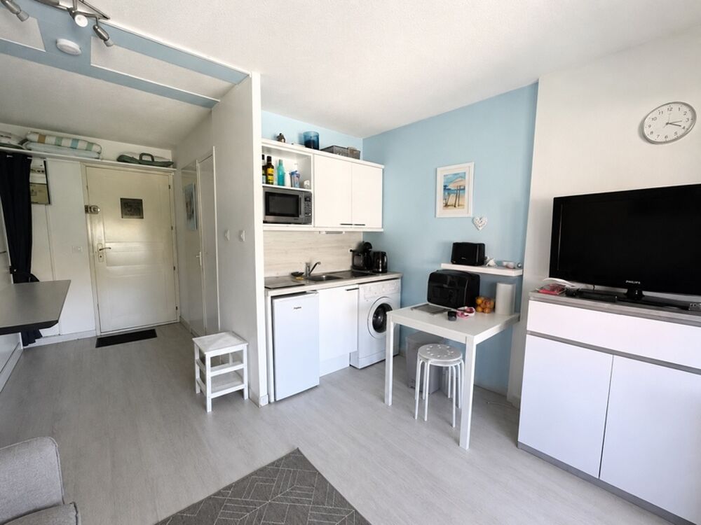Vente Appartement GOLFE-JUAN CENTRE – STUDIO MEUBLÉ AVEC PARKING PRIVATIF ET PISCINE Vallauris