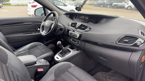 Grand scenic IV III 1.2 TCe 130 Energy Bose 2016 occasion 30000 Nimes