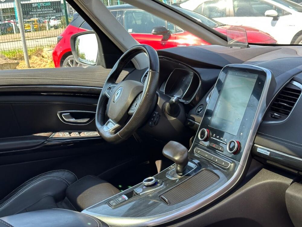Espace V 1.6 DCI 160 TWIN TURBO ENERGY INITIALE PARIS EDC 2016 occasion 78240 Chambourcy