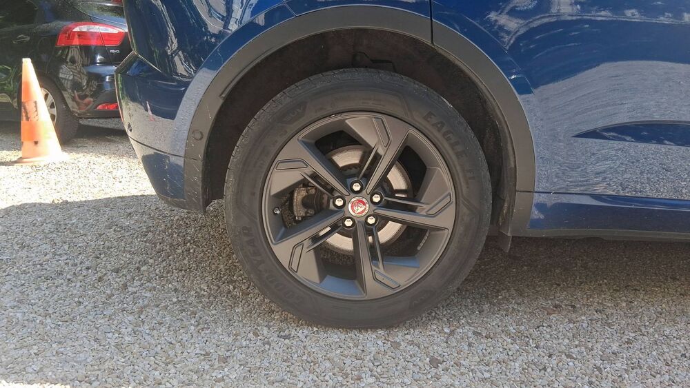 E-PACE P300e 309 AWD BVA8 R-Dynamic SE 2021 occasion 75016 Paris