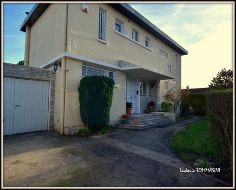 Dpt Seine Saint Denis (93), à vendre  maison P5  - Terrain de 1 500,00 m² 480000 Rosny-sous-Bois (93110)