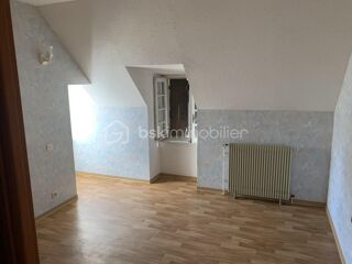  Immeuble à vendre 8 pièces 147 m²
