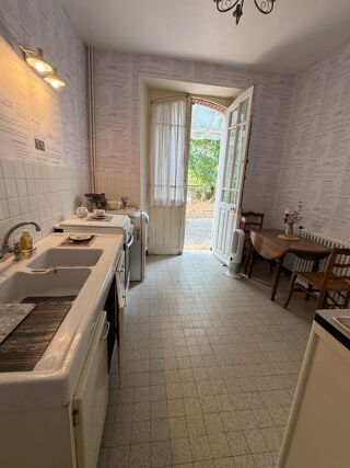  Maison � vendre 8 pi�ces 220 m�