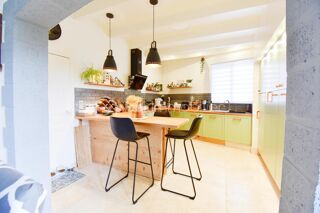  Propri�t�/ch�teau � vendre 6 pi�ces 290 m�