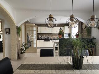  Maison à vendre 8 pièces 165 m²