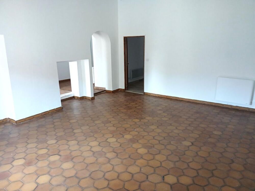 Location Appartement Appartement T4 de 91.40 m2 avec terrasse - LE VAL Le val