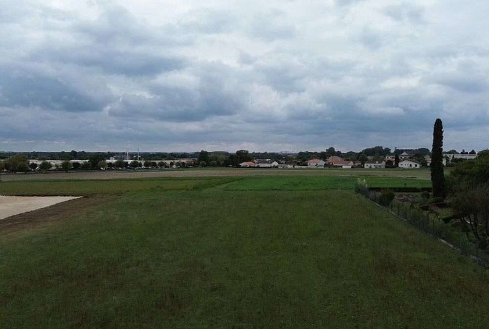Vente Terrain Terrain 1 à 3 parcelles possible CU ok à vendre  MATHA (17) Matha