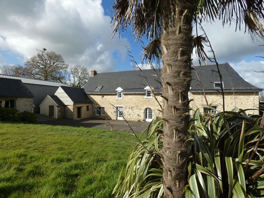 Vente Maison A 10 mns de la gare TGV de LAMBALLE, Maison  9 pièces de 270 m2  sur un terrain de 5 560m2 Plestan